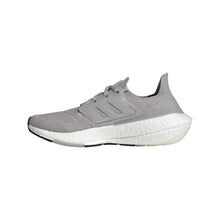 Load image into Gallery viewer, adidas Women&#39;s Ultraboost 22 Running Shoe, Wonder Mauve/Wonder Mauve/Magic Mauve, 8
