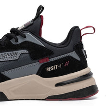 Last inn bildet i Galleri-visningsprogrammet, Leather men&#39;s walking shoes lightweight waterproof comfortable shoes running shoes
