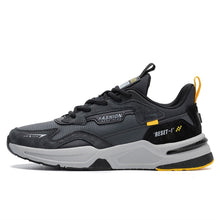 Last inn bildet i Galleri-visningsprogrammet, Leather men&#39;s walking shoes lightweight waterproof comfortable shoes running shoes
