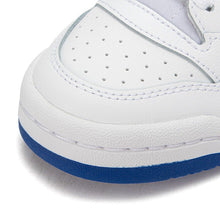 Load image into Gallery viewer, Original New Arrival Adidas Originals FORUM LOW Unisex Skateboarding Shoes Sneakers

